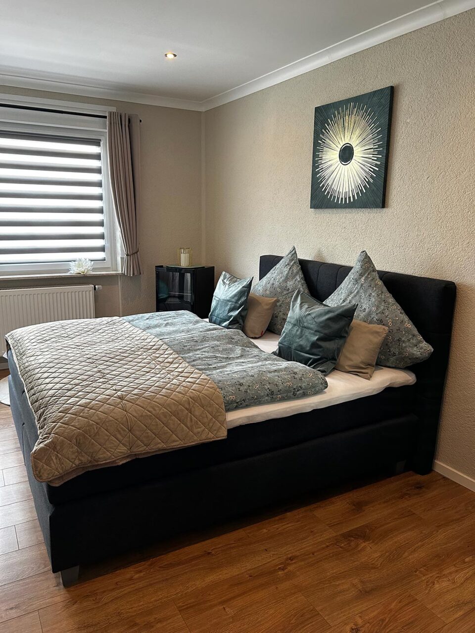 wohnraum-gusterath-boardinghaus-hotel-doppelzimmer-5
