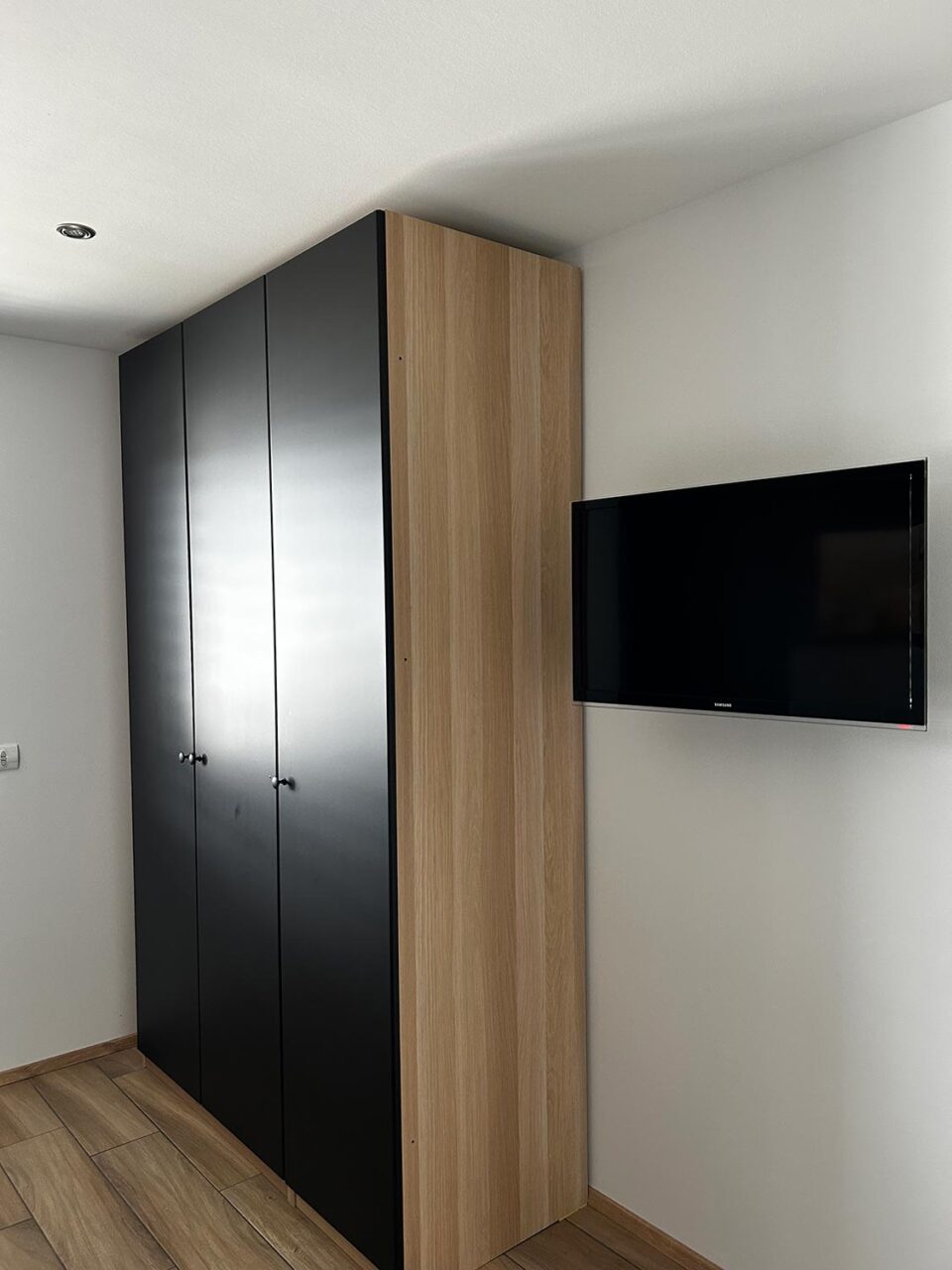 wohnraum-gusterath-boardinghaus-hotel-kleines-glueck-appartment-8